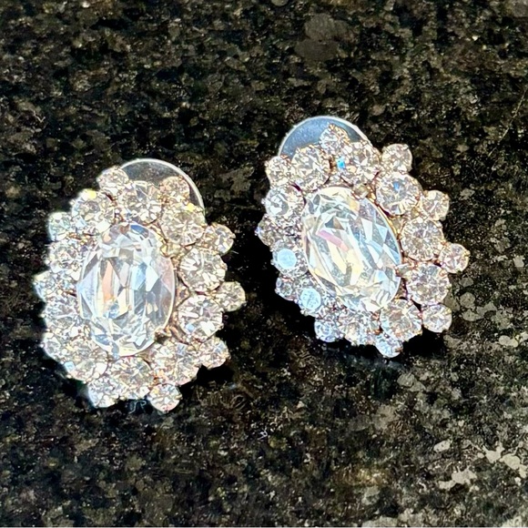 Crystal bracelet and earrings